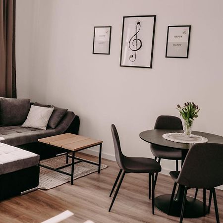Chopin'S Apartment บีเอสโก-เบียวา ภายนอก รูปภาพ