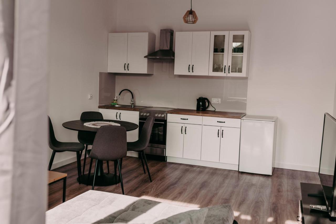 Chopin'S Apartment บีเอสโก-เบียวา ภายนอก รูปภาพ